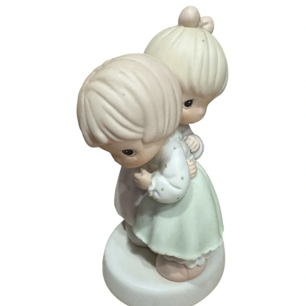 Precious Moment Figurine “That’s What Friends Are For” 1990 Vintage